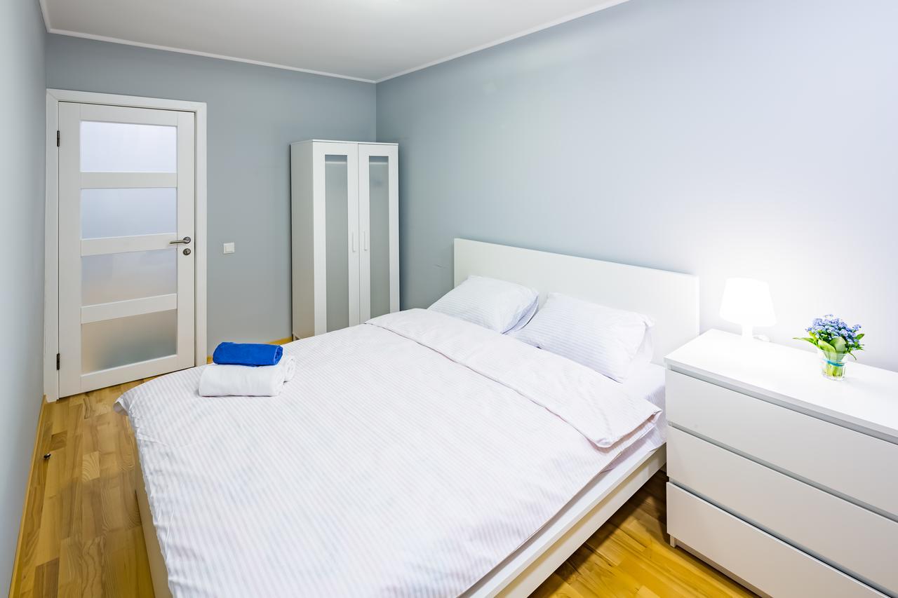 Bv Apartments Svobodu Avenue Lviv Exteriör bild
